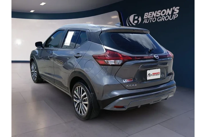 $20991 : Nissan Kicks 2024 SV 4dr Cro image 3
