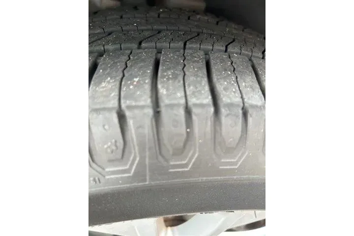 $11941 : Ford Escape 2018 SEL 4dr SUV image 3