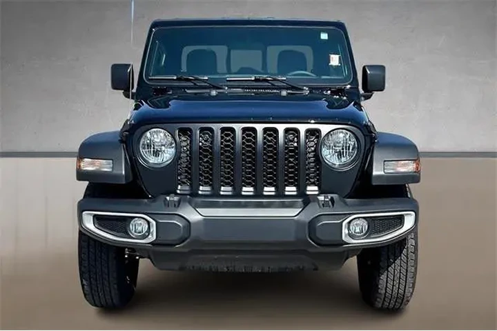$29981 : Jeep Gladiator 2023 4x4 Spor image 3