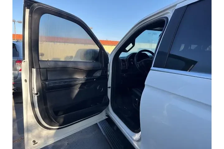 $37453 : Ford Expedition MAX 2021 4x4 image 3