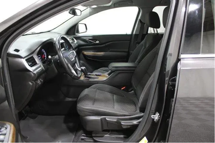 $12982 : GMC Acadia 2018 SLE-1 4dr SU image 3