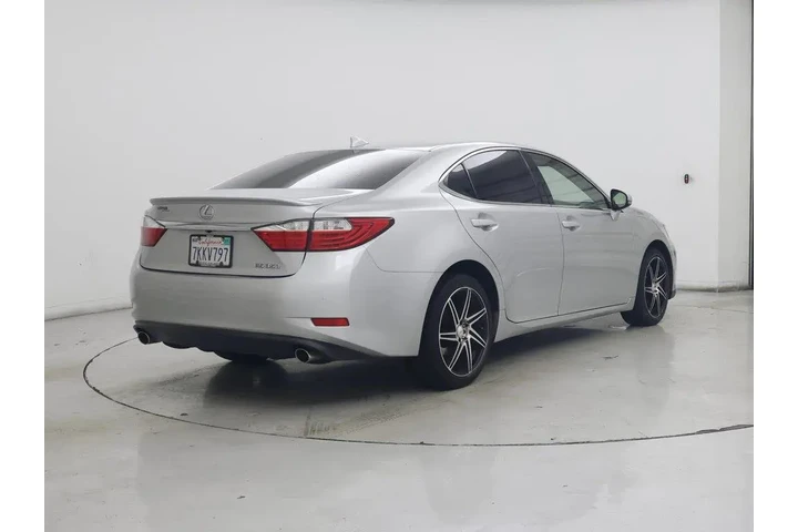$17998 : Lexus ES 350 2015 4dr Sedan image 8