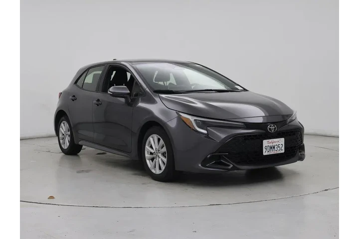 $24998 : Toyota Corolla Hatchback 202 image 1
