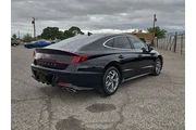 $21495 : Hyundai SONATA 2022 SEL 4dr thumbnail