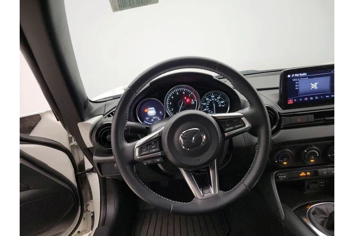 $29998 : Mazda MX-5 Miata RF 2021 Clu image 10