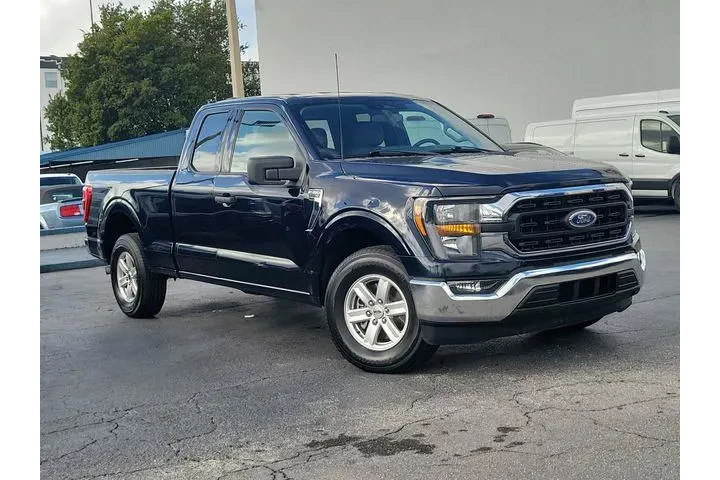 $26990 : Ford F-150 2023 4x2 XLT 4dr image 1