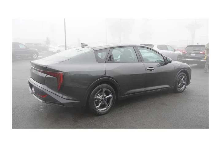 $20984 : 2025 K4 LXS image 6