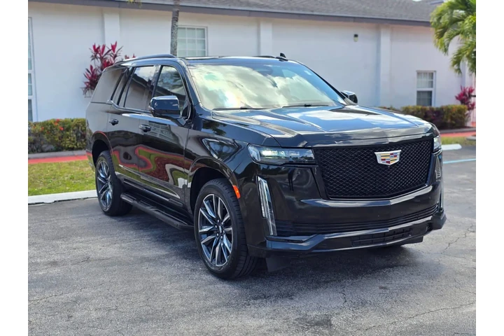$54900 : CADILLAC ESCALADE image 4