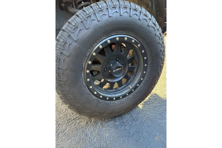 $37405 : Toyota Tacoma 2023 4x4 TRD P image 9