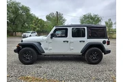 $20999 : Jeep Wrangler Unlimited 2018 thumbnail