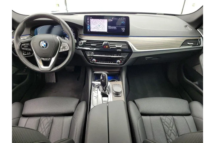 $33998 : BMW 5 Series 2023 530e 4dr S image 9