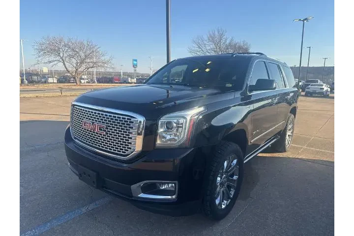 $20980 : GMC Yukon 2016 4x4 Denali 4d image 1