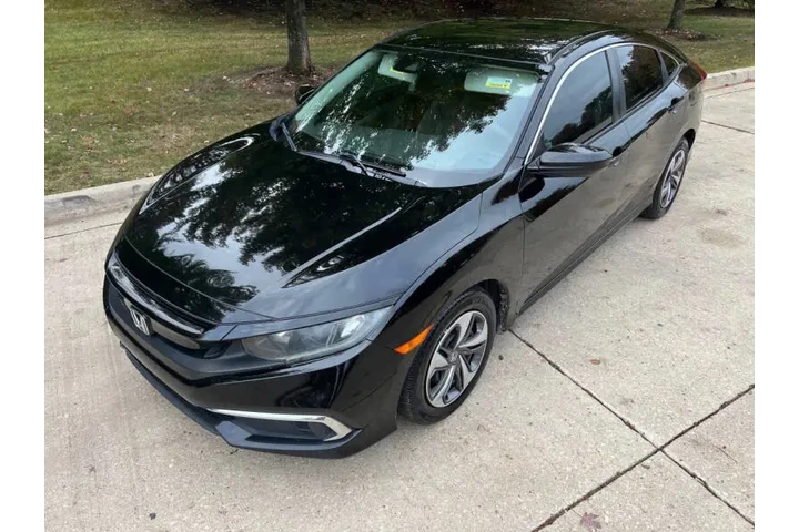 $11995 : 2019 Civic LX image 9