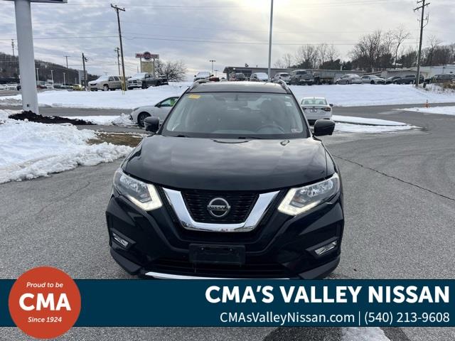 $16575 : PRE-OWNED 2018 NISSAN ROGUE SV image 2