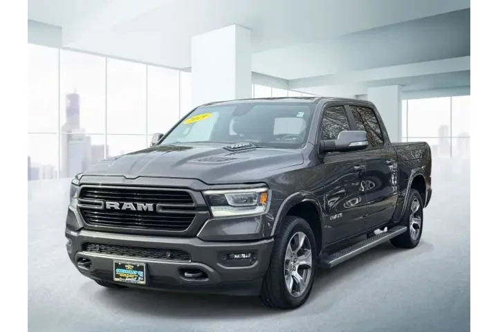 $29999 : Ram 1500 2019 4x4 Laramie 4d image 1