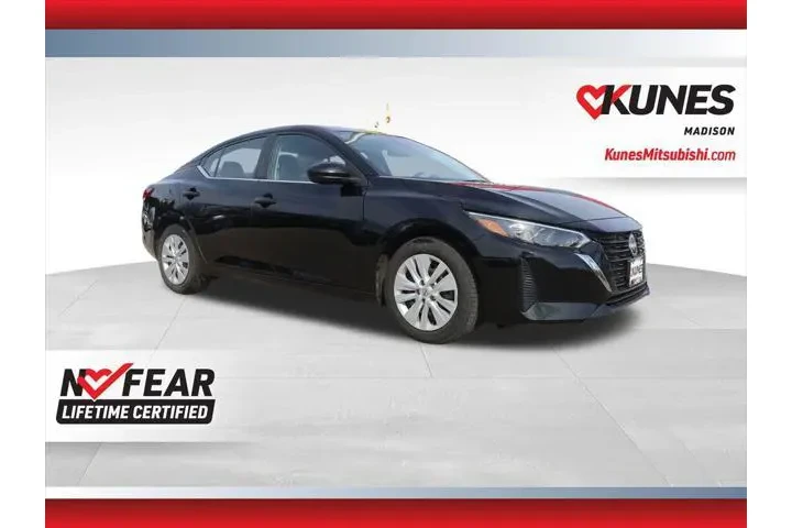 $17977 : Nissan Sentra 2025 S 4dr Sed image 1