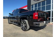 $25900 : GMC Sierra 1500 2015 4x4 SLT thumbnail