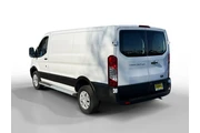 $32321 : Ford Transit 2024 250 3dr SW thumbnail