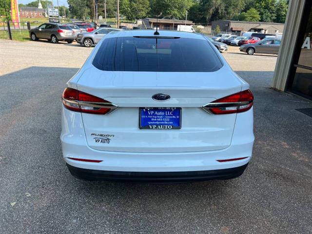 $12999 : 2019 Fusion S image 6