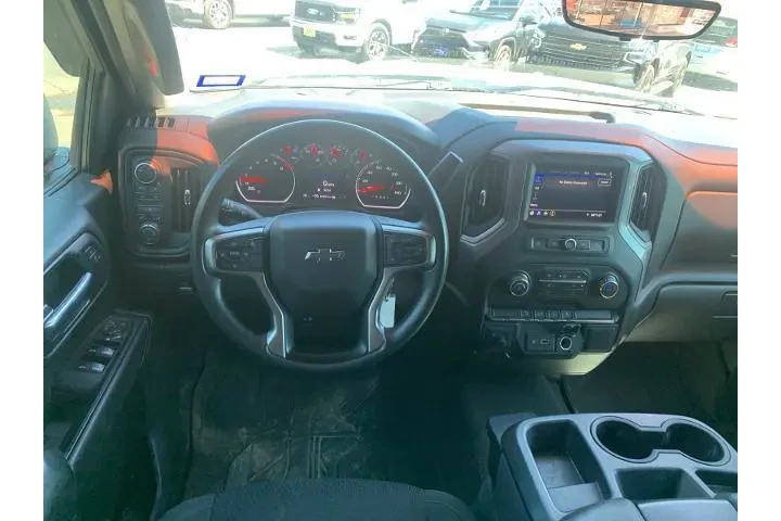 $31998 : Chevrolet Silverado 1500 202 image 6