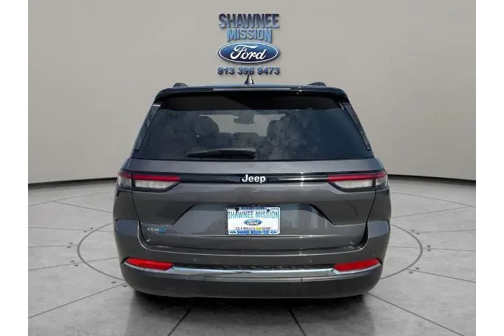 $26339 : Jeep Grand Cherokee 2024 4x4 image 6
