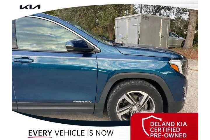 $21737 : GMC Terrain 2021 SLT 4dr SUV image 9