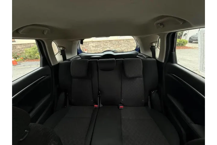 2015 Fit LX image 10
