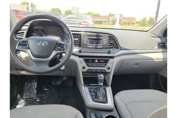 $8539 : Hyundai ELANTRA 2017 SE 4dr image 10