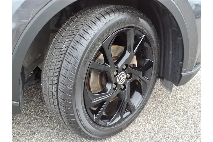 $22227 : Toyota C-HR 2022 Nightshade image 4