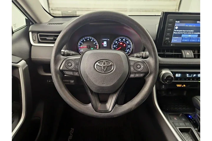 $26998 : Toyota RAV4 2021 XLE 4dr SUV image 10