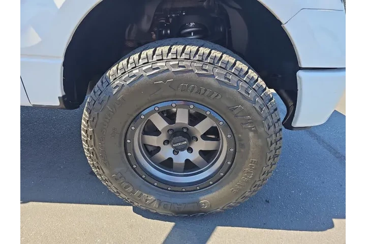 $15995 : 2010 F-150 XLT image 10