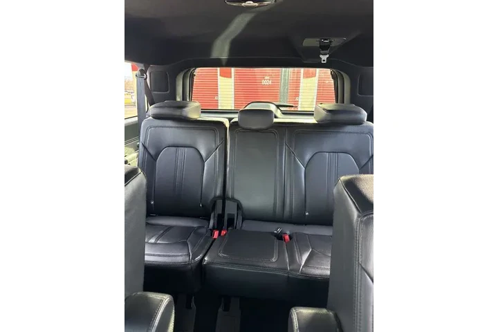 $37600 : Ford Expedition MAX 2021 4x4 image 7