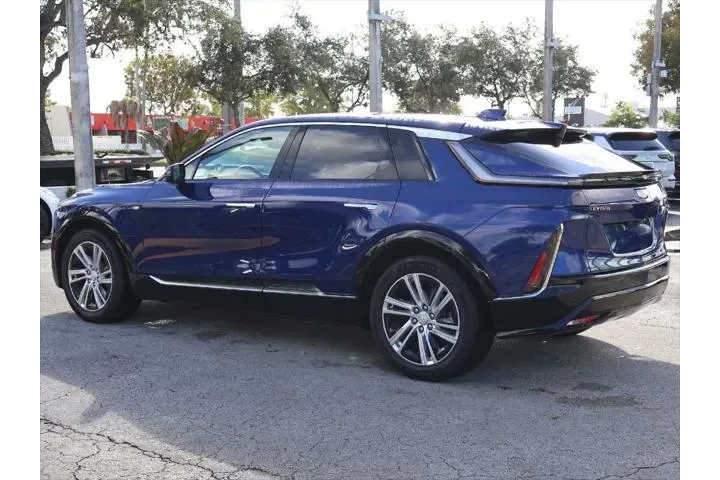 $31390 : Cadillac LYRIQ 2024 AWD Tech image 7