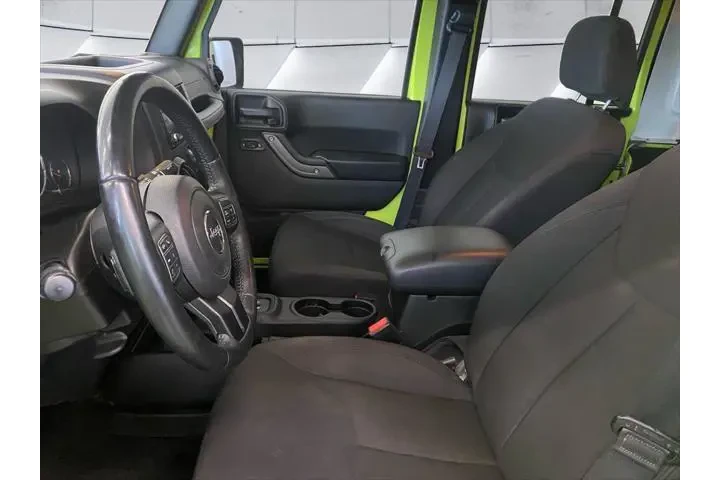 $20292 : Jeep Wrangler Unlimited 2016 image 7