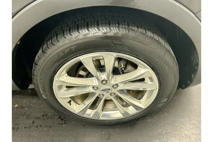 $17999 : Ford Explorer 2018 AWD XLT 4 image 8