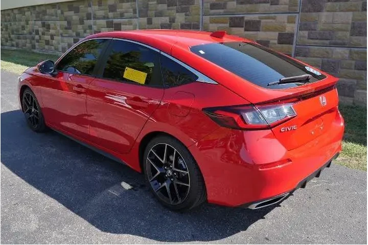 $24507 : Honda Civic 2024 Sport Touri image 5