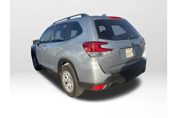 $13655 : Subaru Forester 2020 AWD Bas image 5