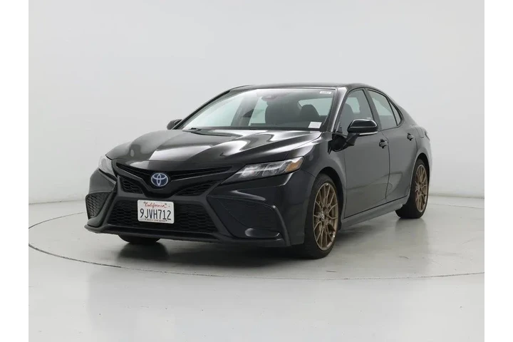 $29998 : Toyota Camry Hybrid 2024 SE image 4