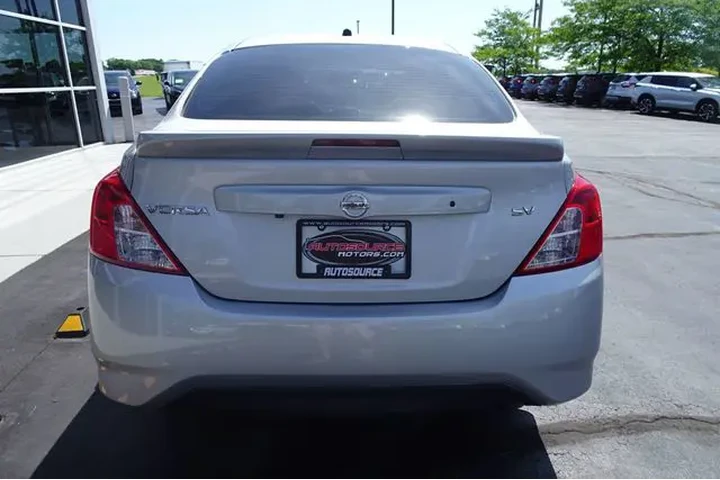 $9990 : 2019 Versa Sedan image 7