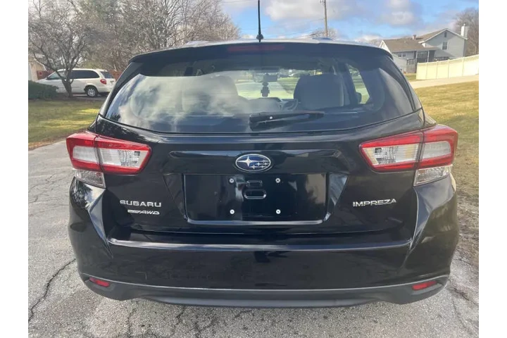 $10491 : 2018 Impreza 2.0i image 6