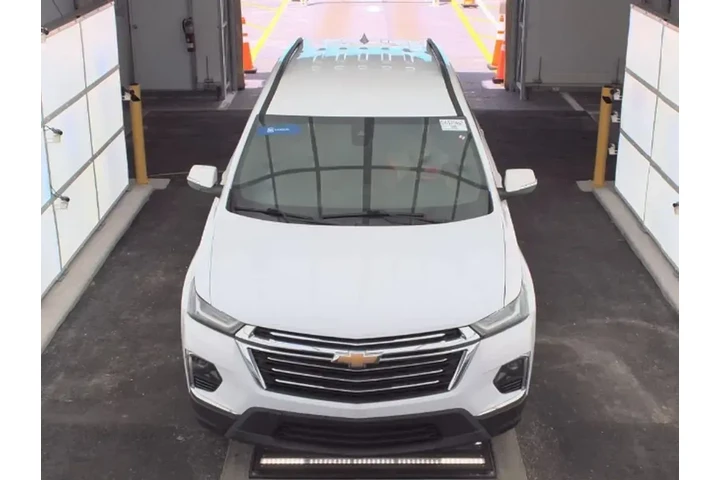 $21790 : Chevrolet Traverse 2023 LT C image 2