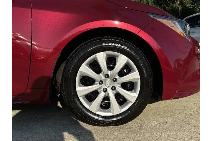 $20650 : Toyota Corolla 2024 LE 4dr S image 3