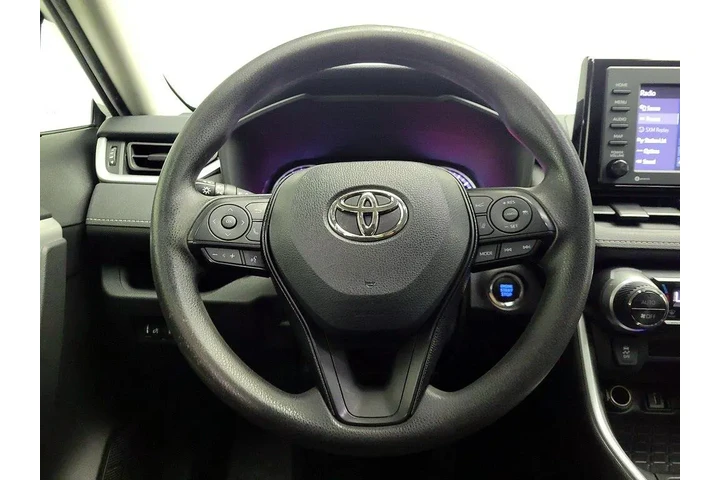 $27998 : Toyota RAV4 2021 AWD XLE 4dr image 10
