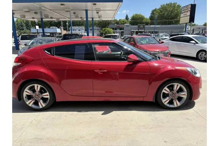 $4990 : 2012 Veloster image 6