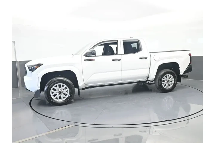 $34500 : Toyota Tacoma 2024 4x4 SR 4d image 2