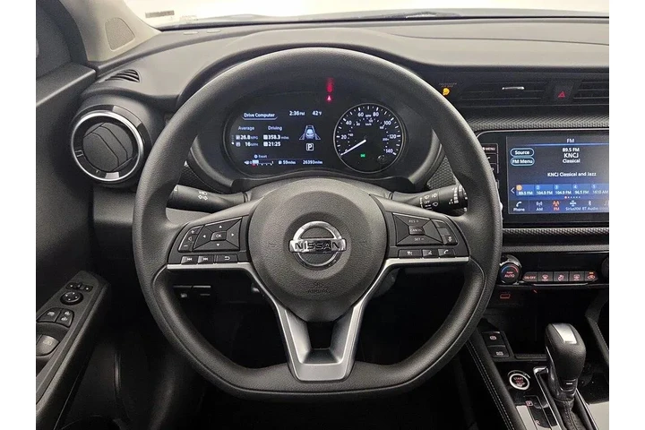 $17998 : Nissan Kicks 2021 SV 4dr Cro image 10