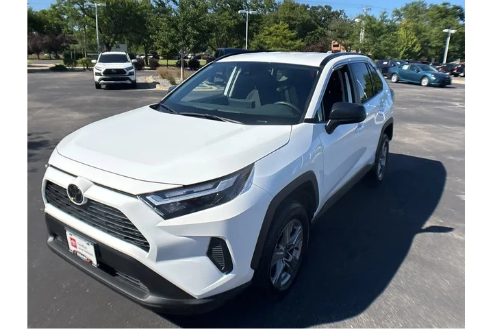$35000 : Gold Certified2025 RAV4 Hybri image 9