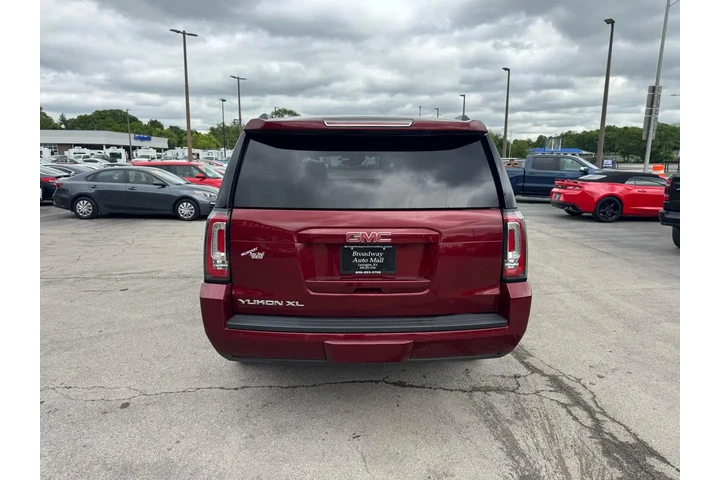 $19450 : 2019 GMC Yukon XL 4WD 4dr SLT image 3