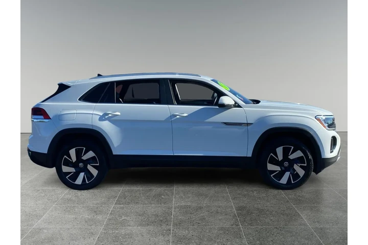 $33330 : Volkswagen Atlas Cross Sport image 6