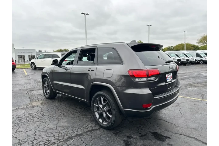 $32887 : Jeep Grand Cherokee 2021 4x4 image 6
